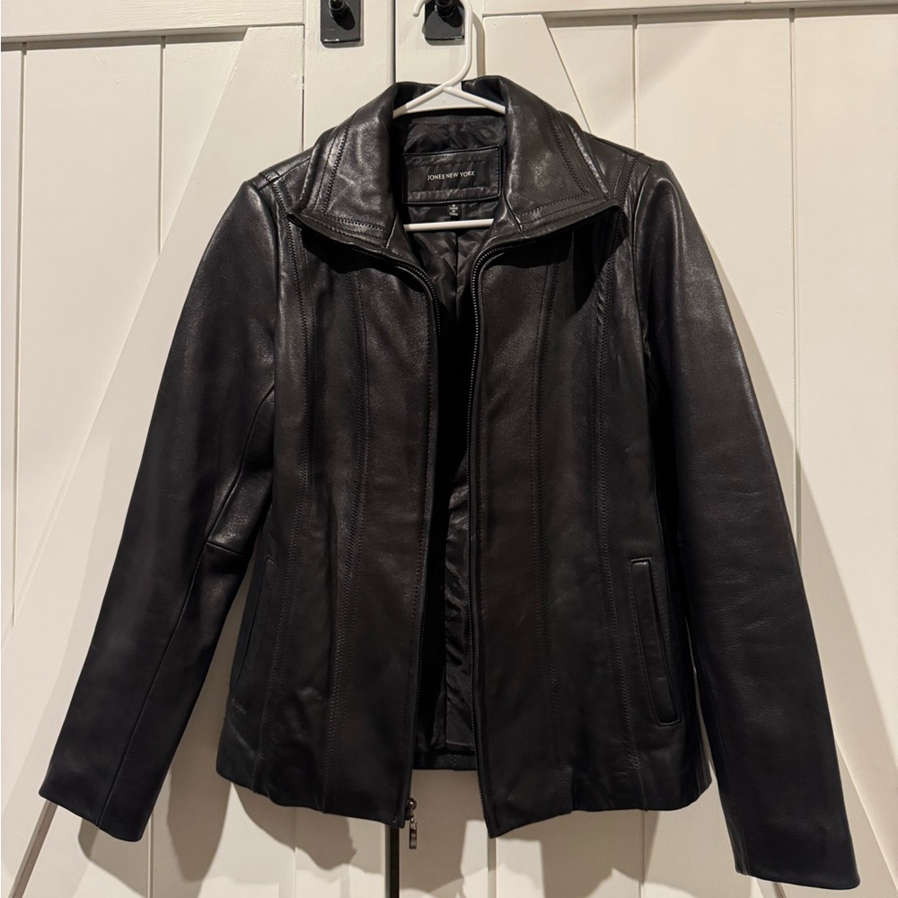 Gorgeous Jones New York Classic Black Leather Jacket